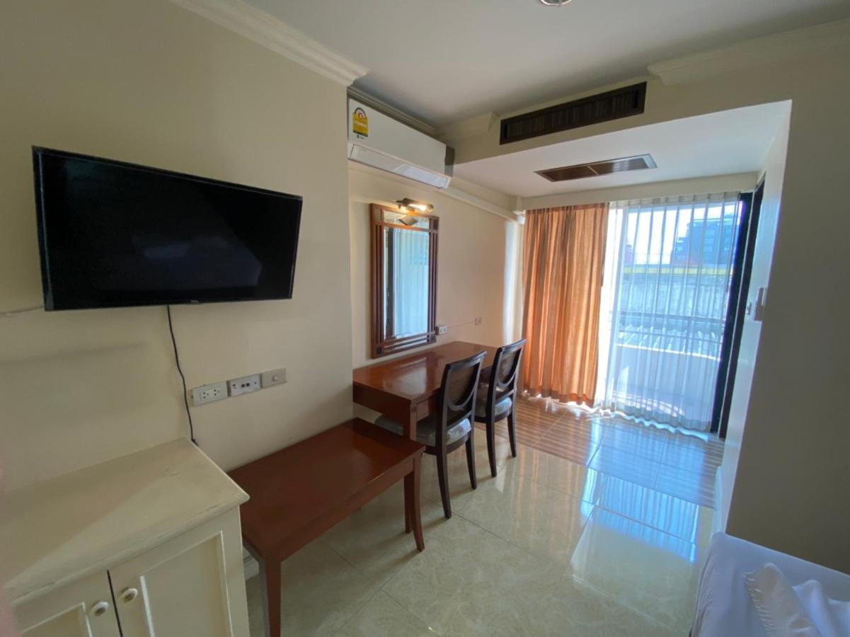 Jumbotel Hotel Bangkok Bagian luar foto