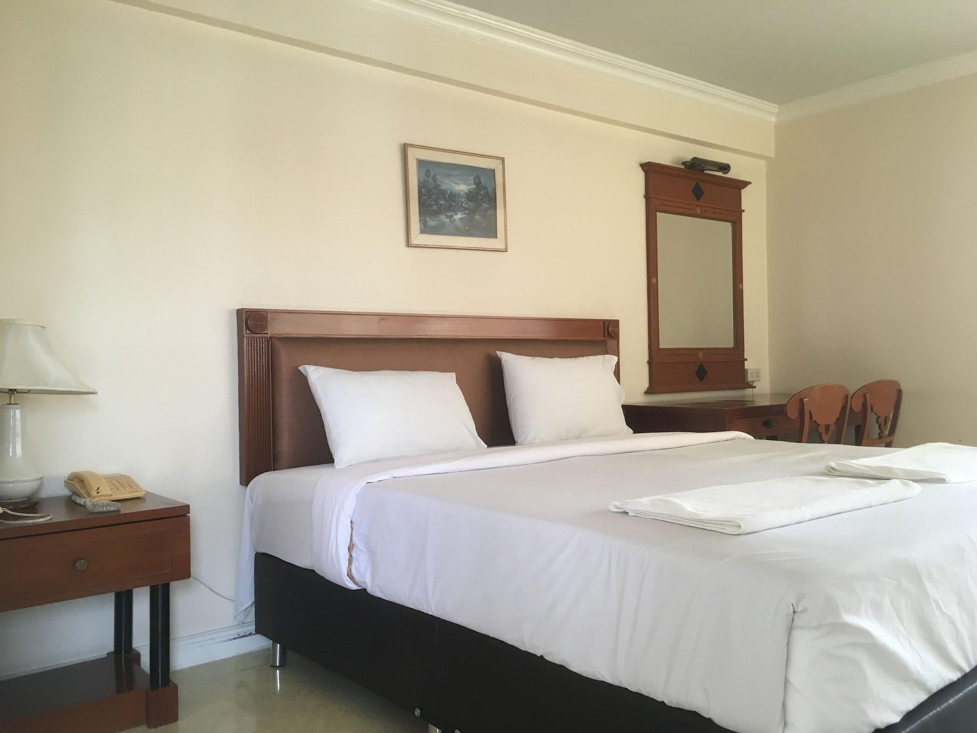 Jumbotel Hotel Bangkok Bagian luar foto