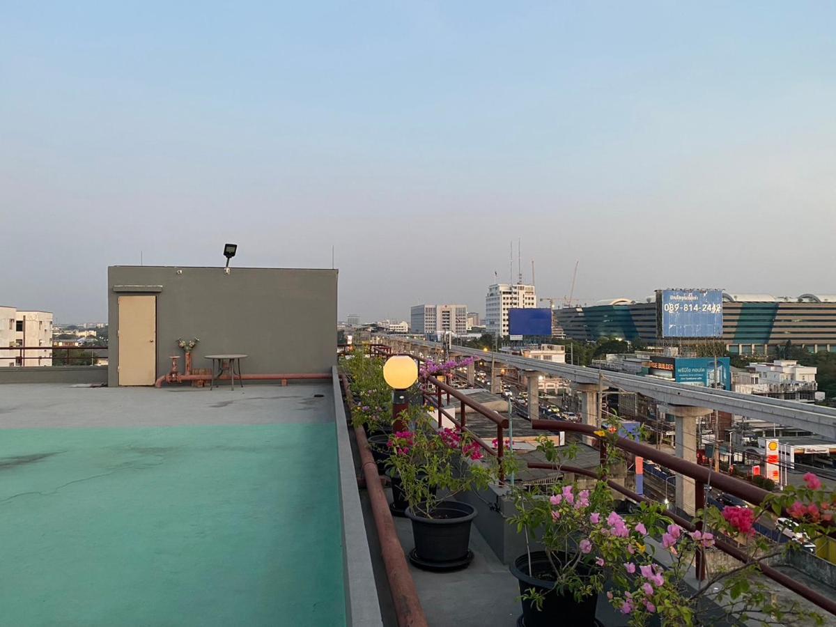Jumbotel Hotel Bangkok Bagian luar foto